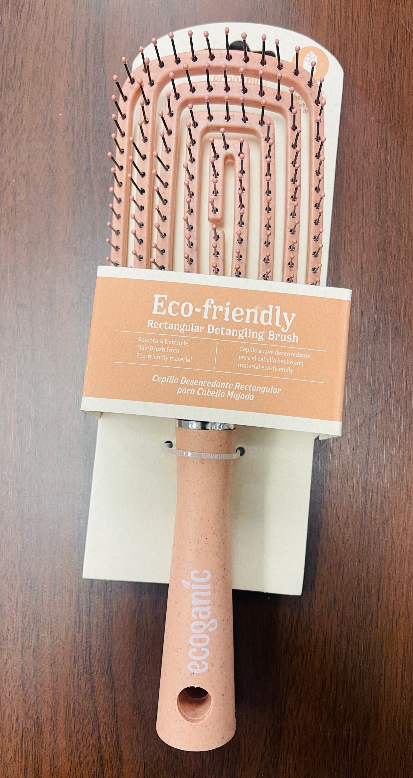 Ecoganic-eco-friendly-brush