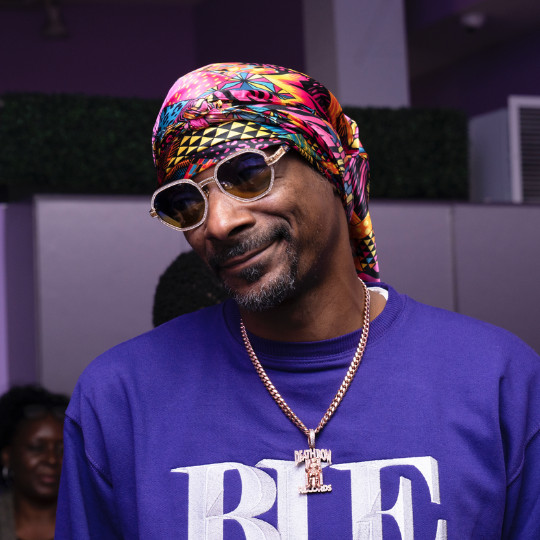 Annie International, Inc. - Broadus Collection: Snoop Dogg's Designer Scarf | Africa