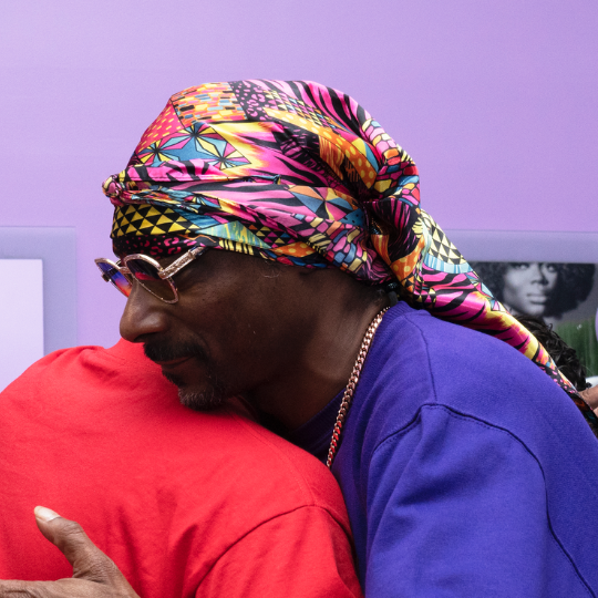 Annie International, Inc. - Broadus Collection: Snoop Dogg's Designer Scarf | Africa